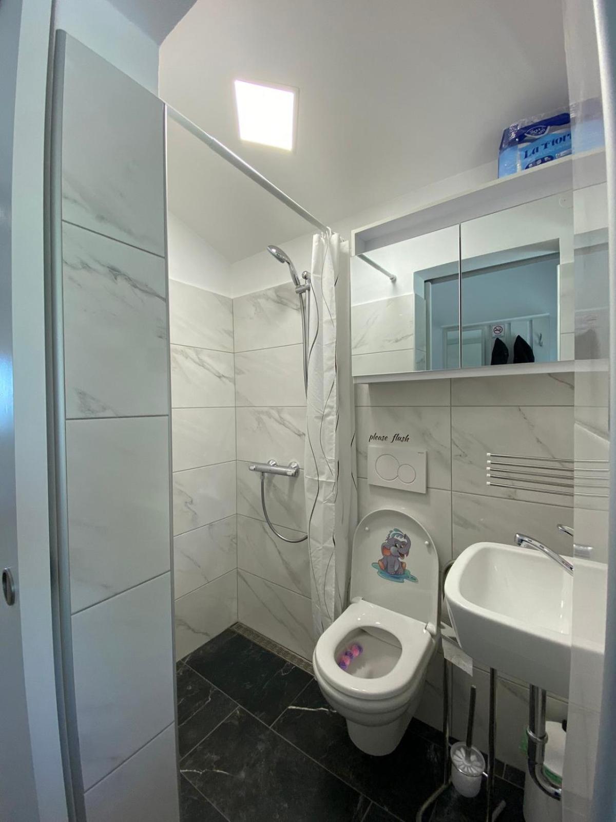 Apartma Vista Baredi إيزولا المظهر الخارجي الصورة